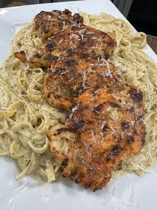 Garlic Parmesan Chicken Alfredo