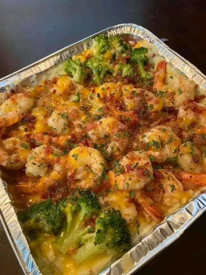 Loaded Broccoli Potato Pan Recipe