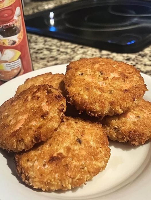 SOUTHERN FRIED SALMON PATTIES