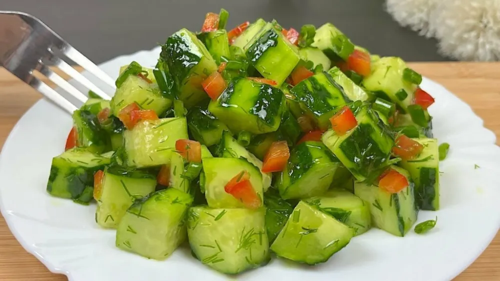 Refreshing Cucumber Salad: A Simple Addition to Your Daily Lunch